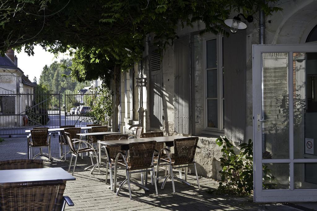 Le Clos Aux Roses Chedigny Exterior photo